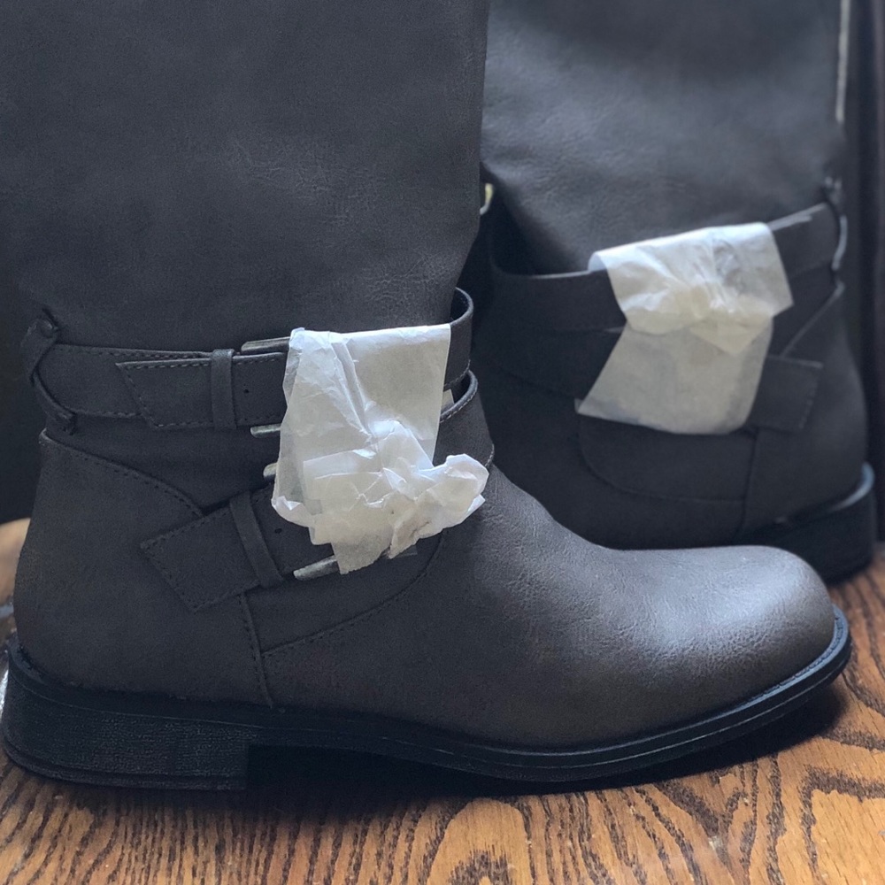 Boots - Picture 2 of 2